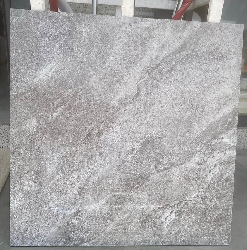 Carreau 60x60 gris effet pierre naturelle