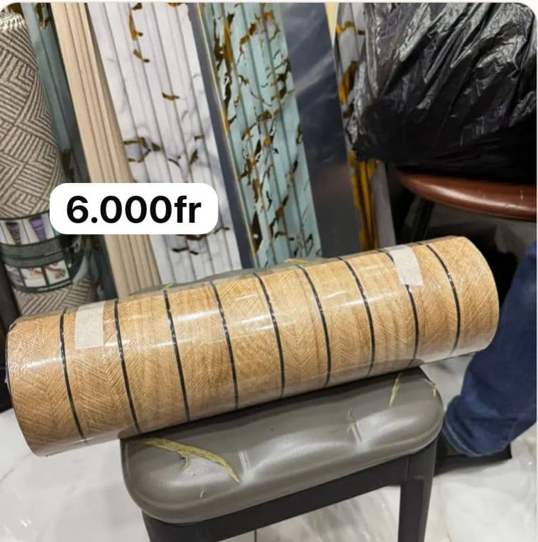 Rouleau de papier peint effet tissage